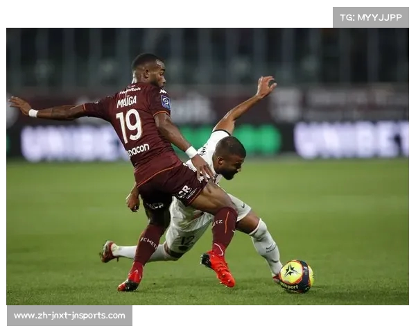 法甲球员场上表现评估：技术动作、跑动距离与评分指标